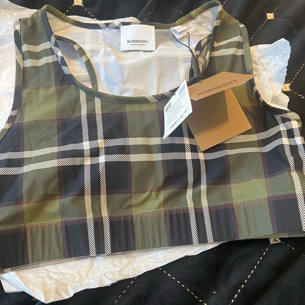 Burberry Crop Too Size ; S Color; Olive Green Check Brand New With Tag